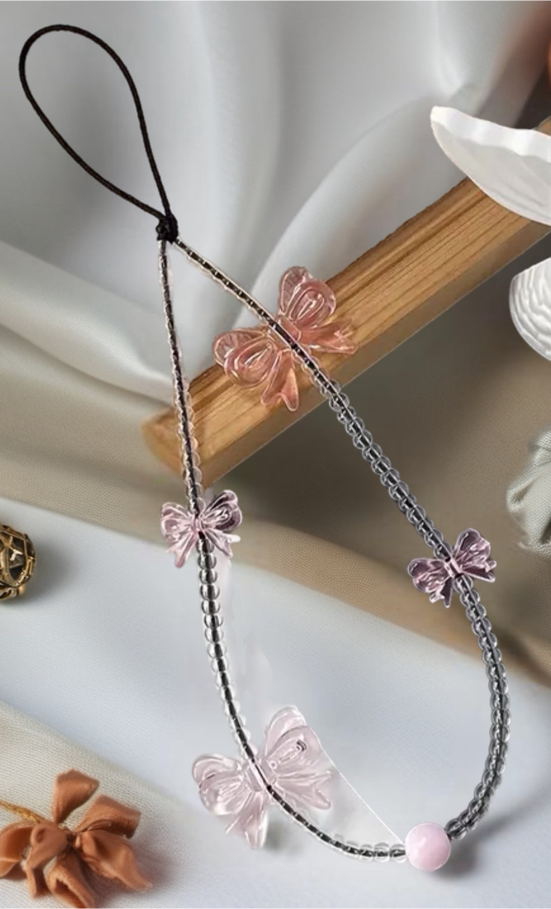 Pink Glass Bow Phone Strap