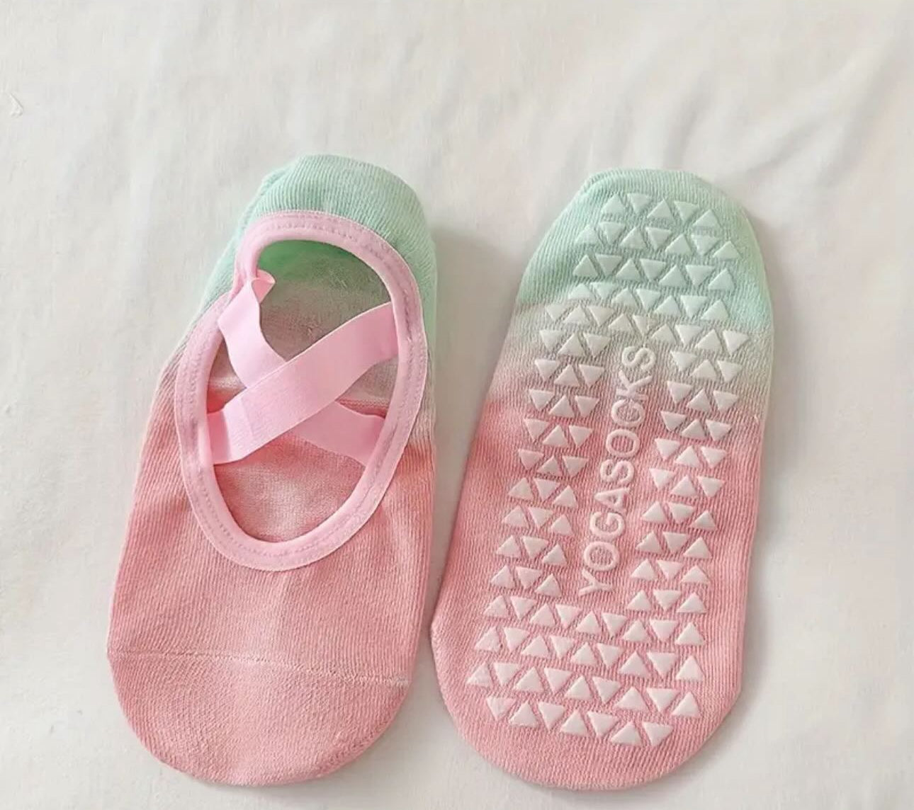 SAMURA MATCHA PILATES SOCKS