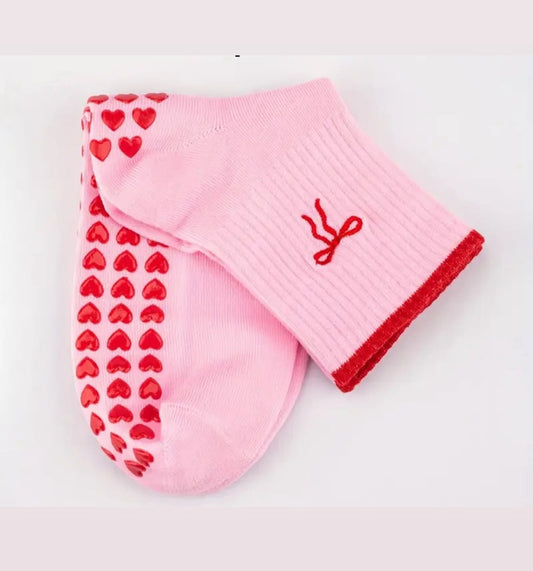 CHERRY LAZE PILATES SOCKS.