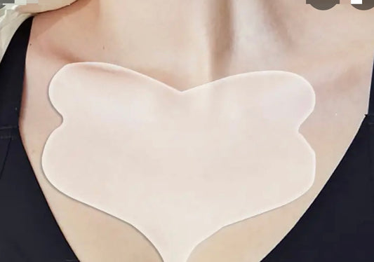 Décolleté Anti wrinkle silicone patches. Reusable