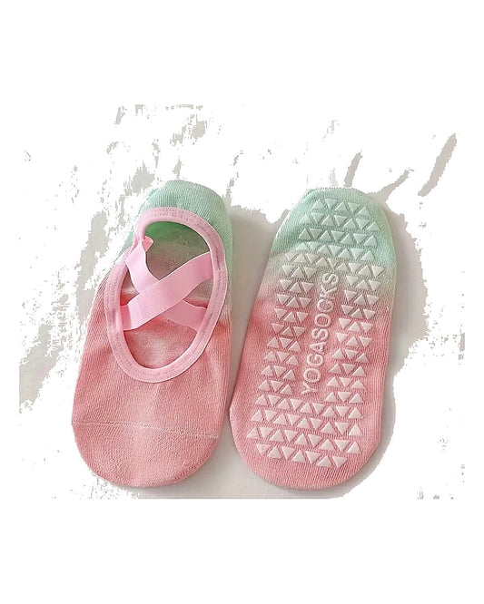SAKURA MATCHA PILATES SOCKS
