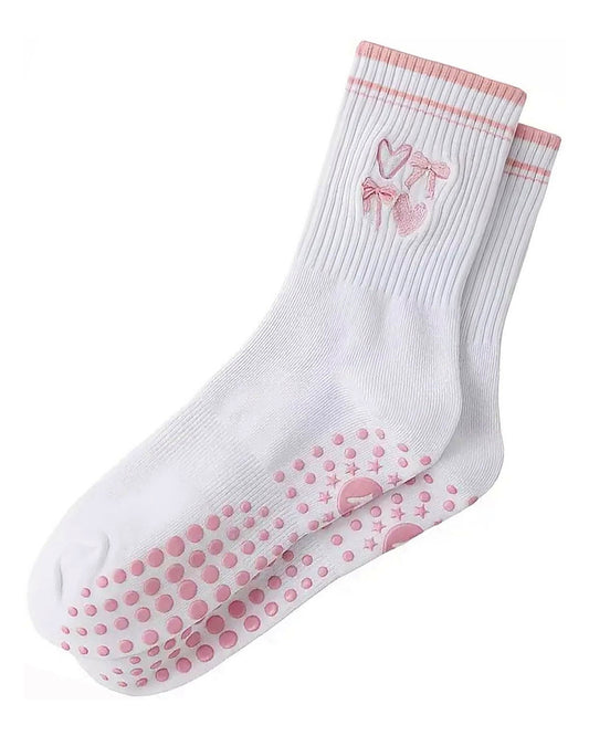SWEETHEART PILATES SOCKS.
